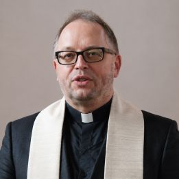 Pfarrvikar Dr. Grzegorz Mazur