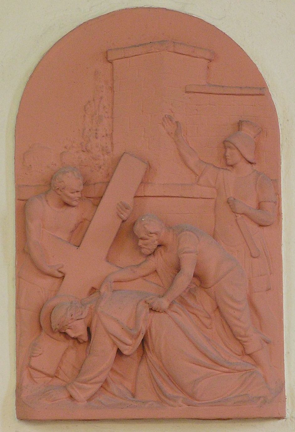 Kreuzwegstation vor der Restaurierung
